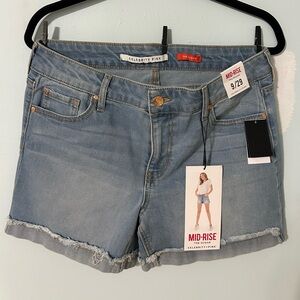 These are Celebrity Pink Mid-Rise Shorts!